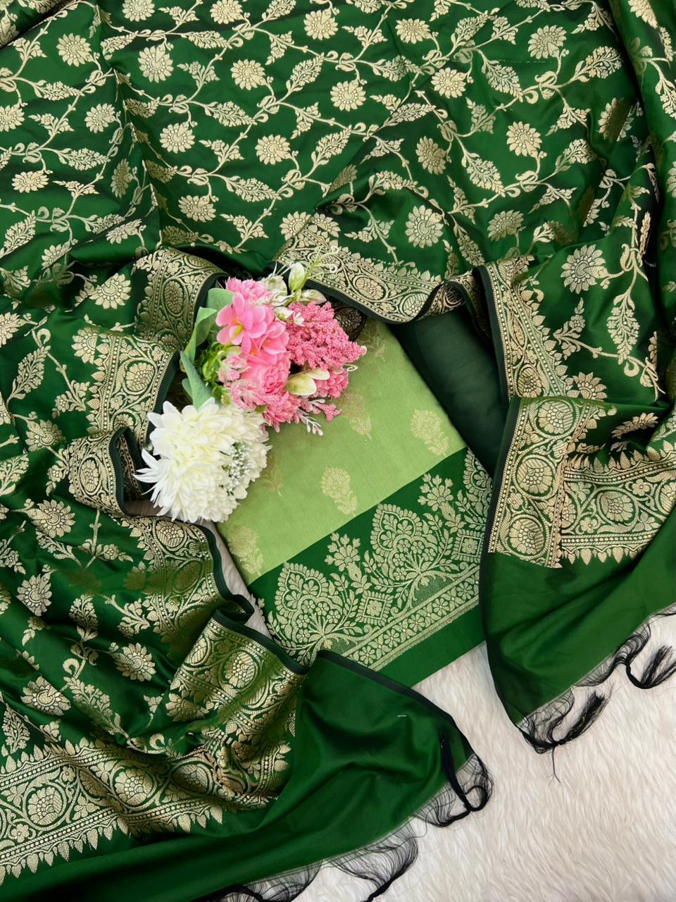Banarasi Silk Green Jacquard Zari Booti Contrast Border Suit